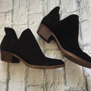 Lucky brand baley suede perforated ankle bootie